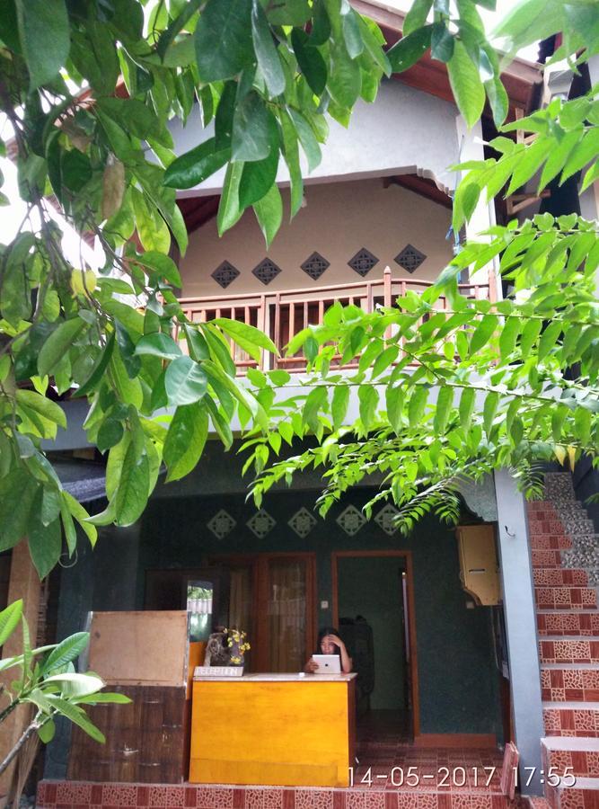 Вилла Chika House Гили Траванган Экстерьер фото
